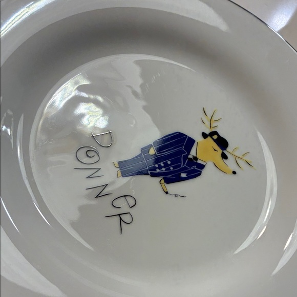 Pottery barn Donner from Reindeer holiday collection Ceramic dinner Plate - Picture 4 of 6